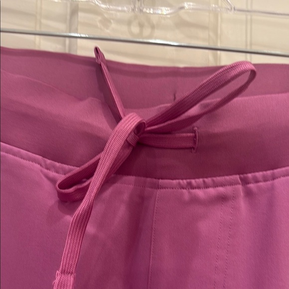 Mandala Jogger Scrubs - Picture 4 of 6